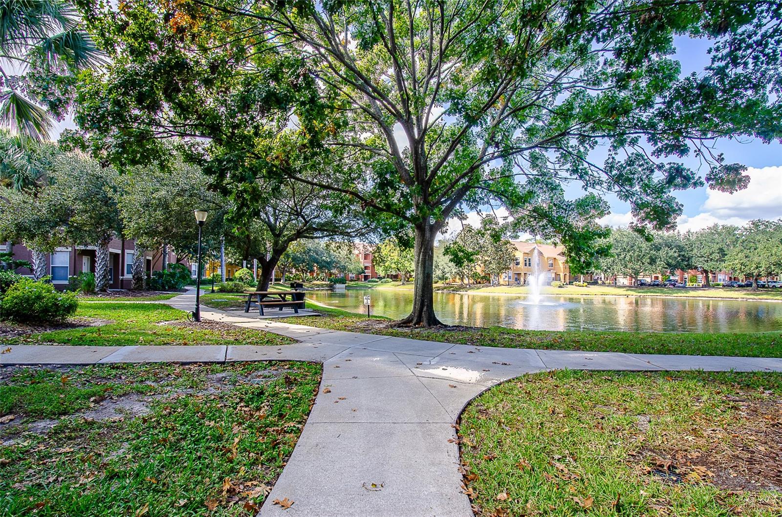 MIRABELLA - Residential