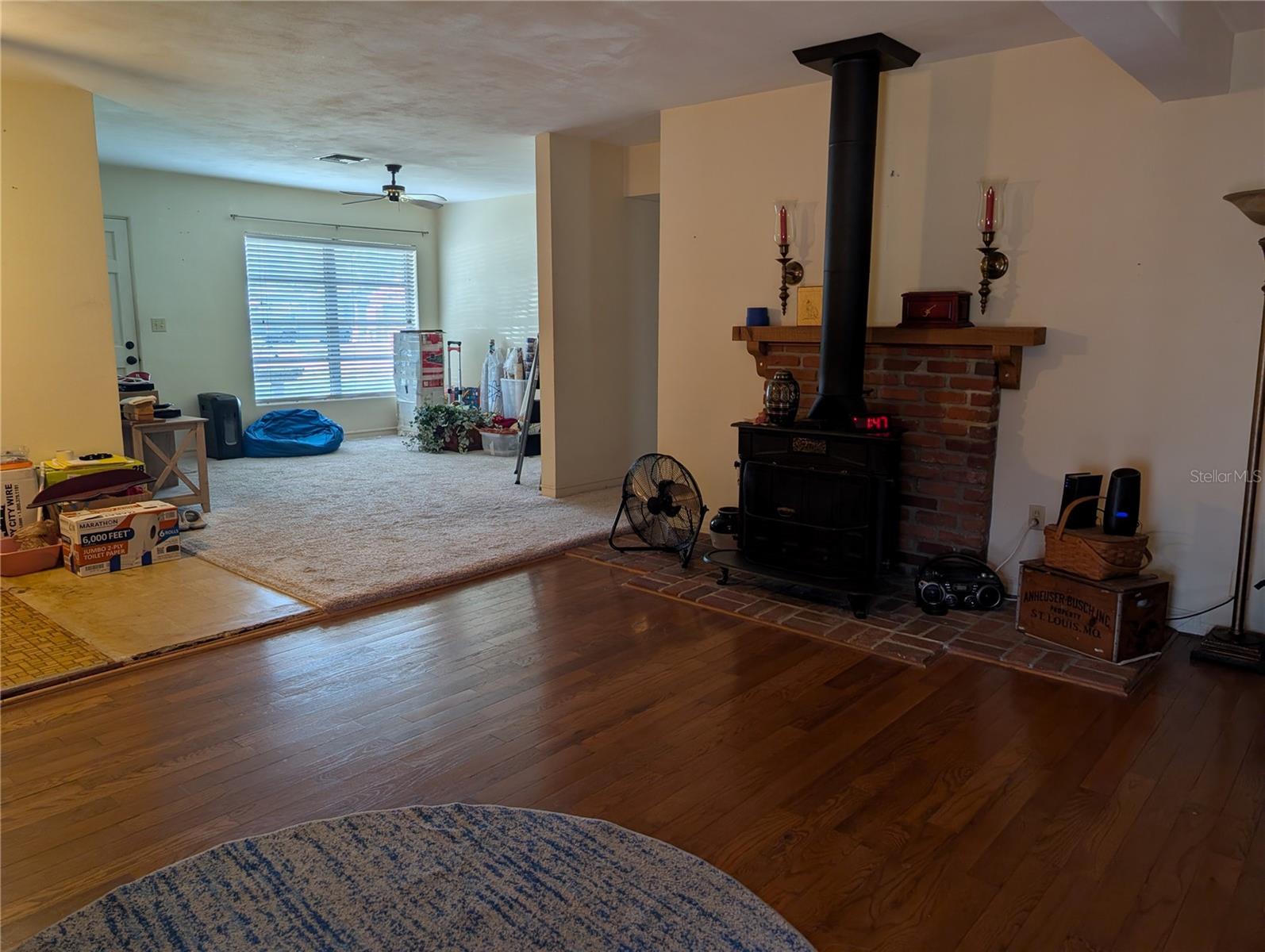 1095 SEMINOLE AVENUE