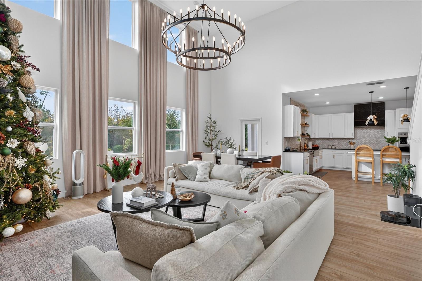 HAMPTON OAKS - Residential