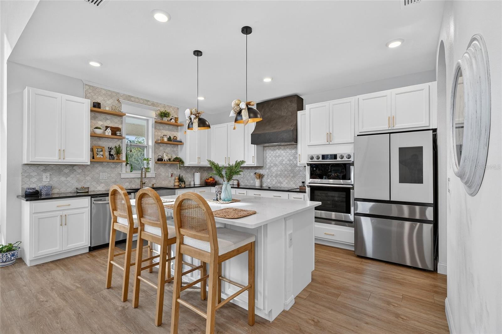 HAMPTON OAKS - Residential