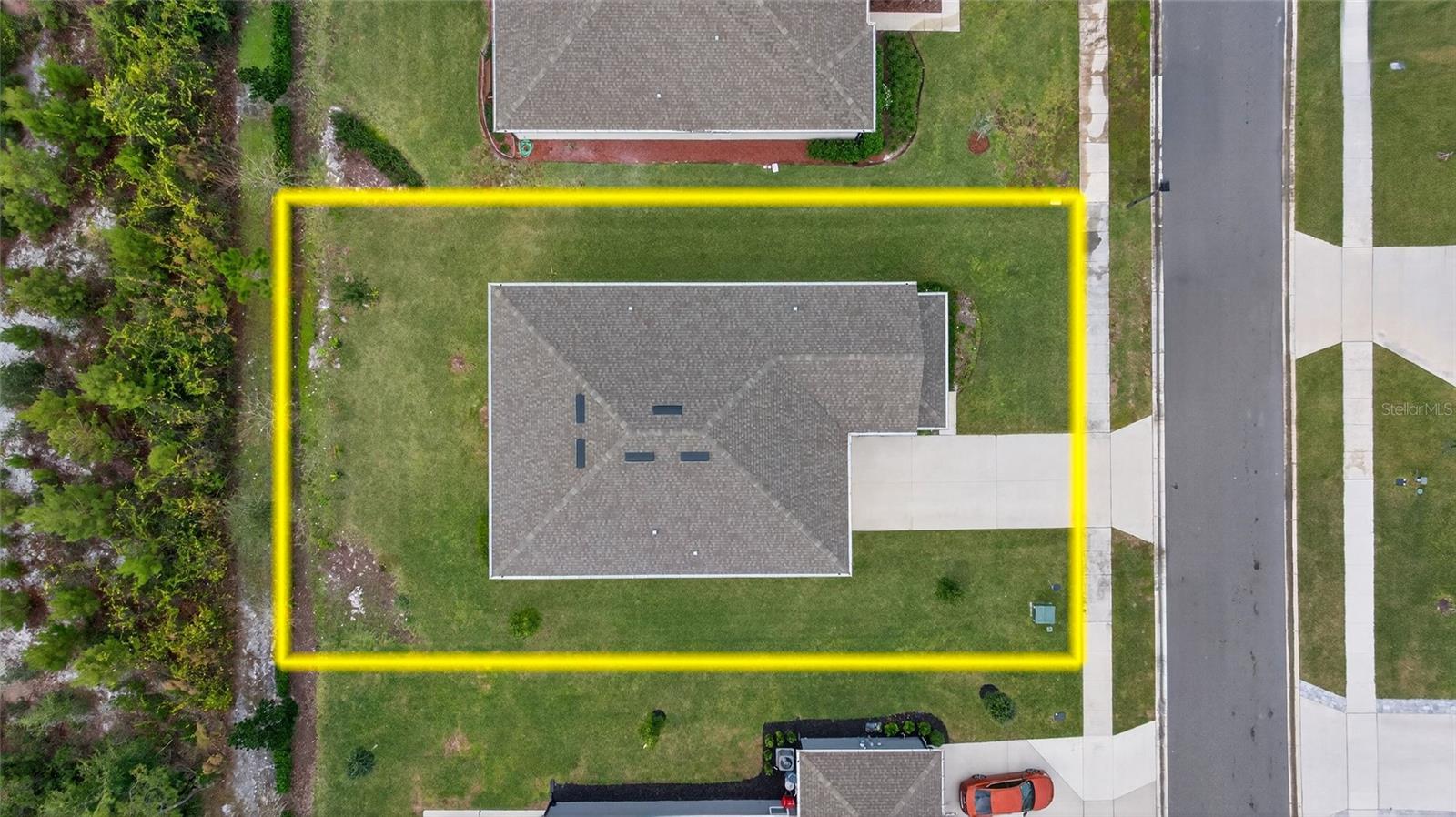 HAMPTON OAKS - Residential