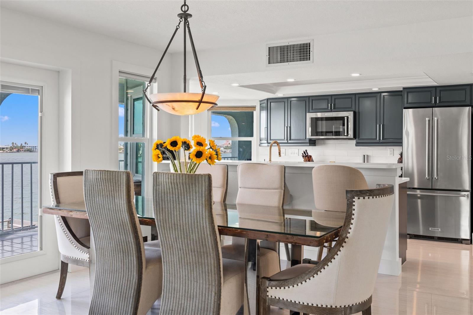 FLAMINGO BAY CLUB CO - Residential