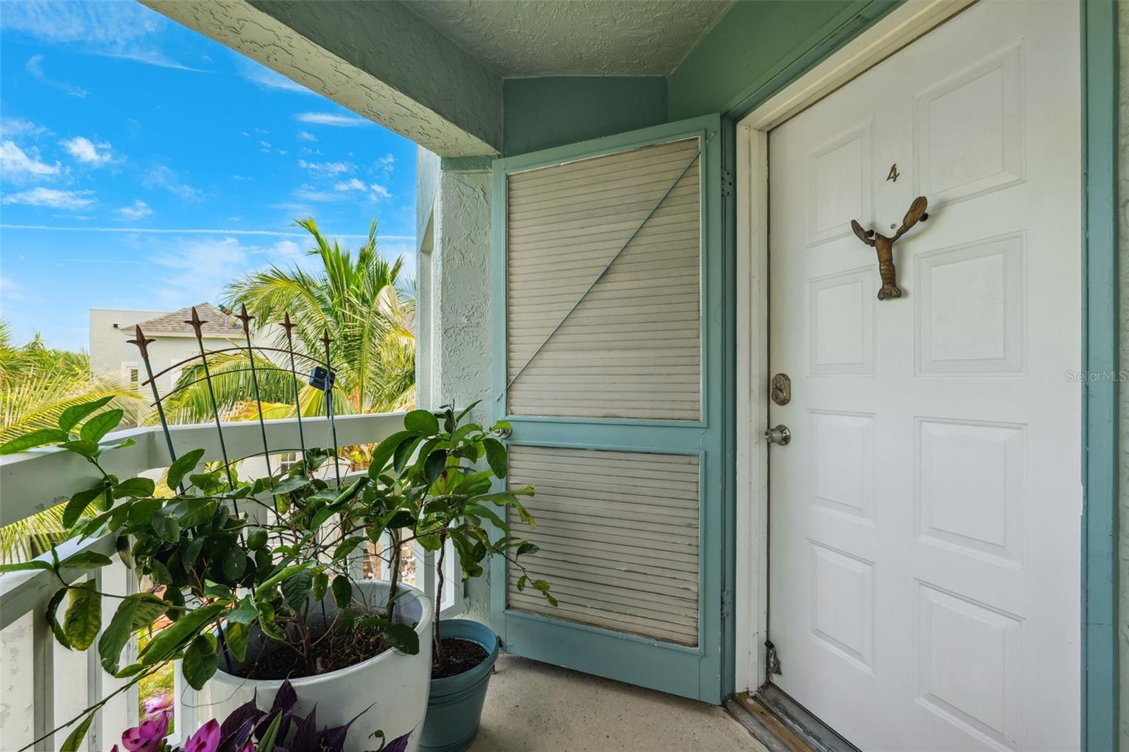 FLAMINGO BAY CLUB CO - Residential