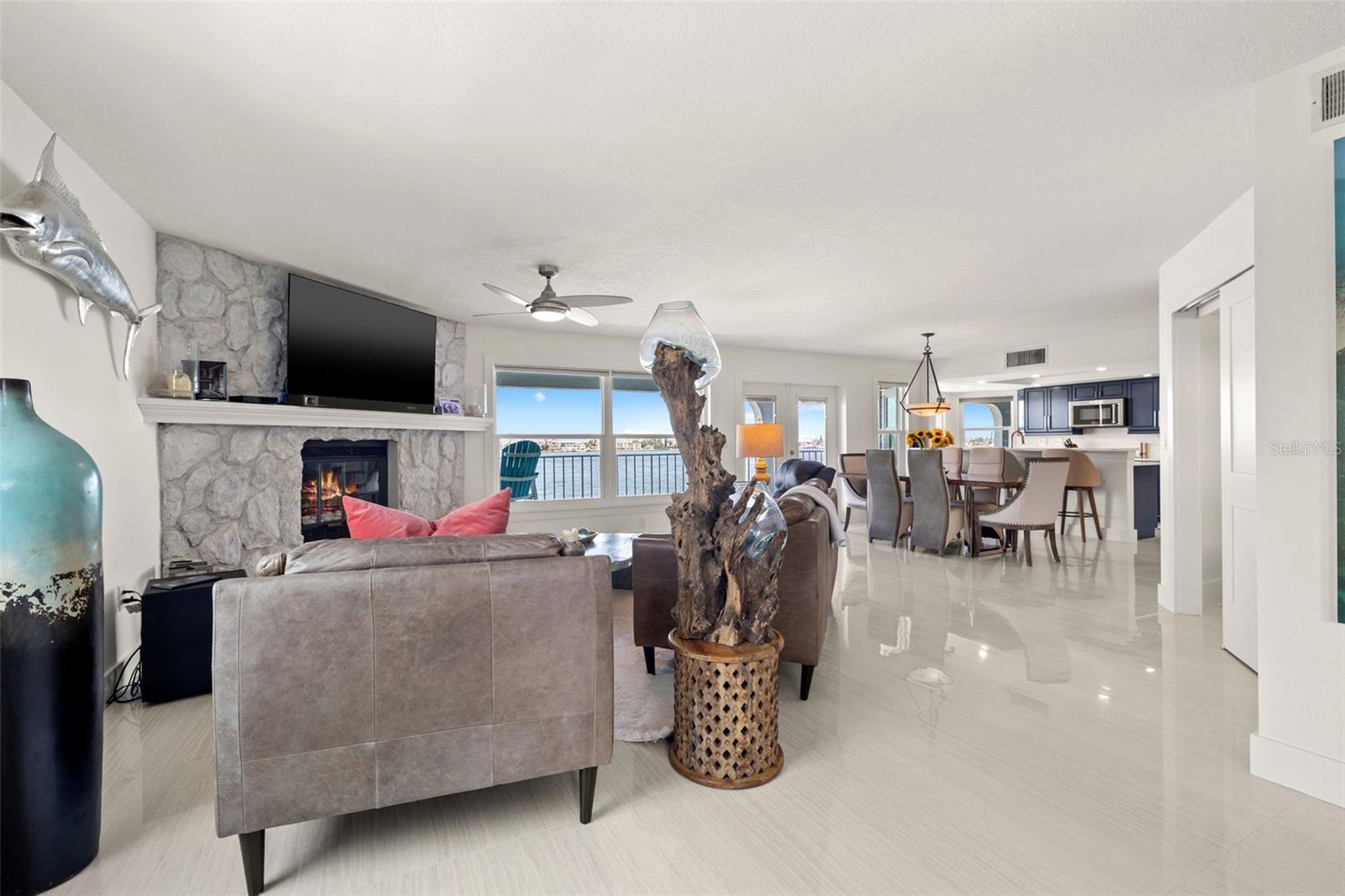 FLAMINGO BAY CLUB CO - Residential