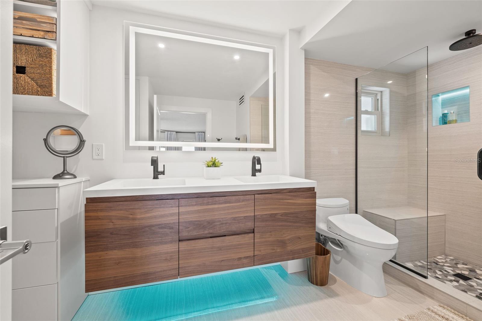 FLAMINGO BAY CLUB CO - Residential