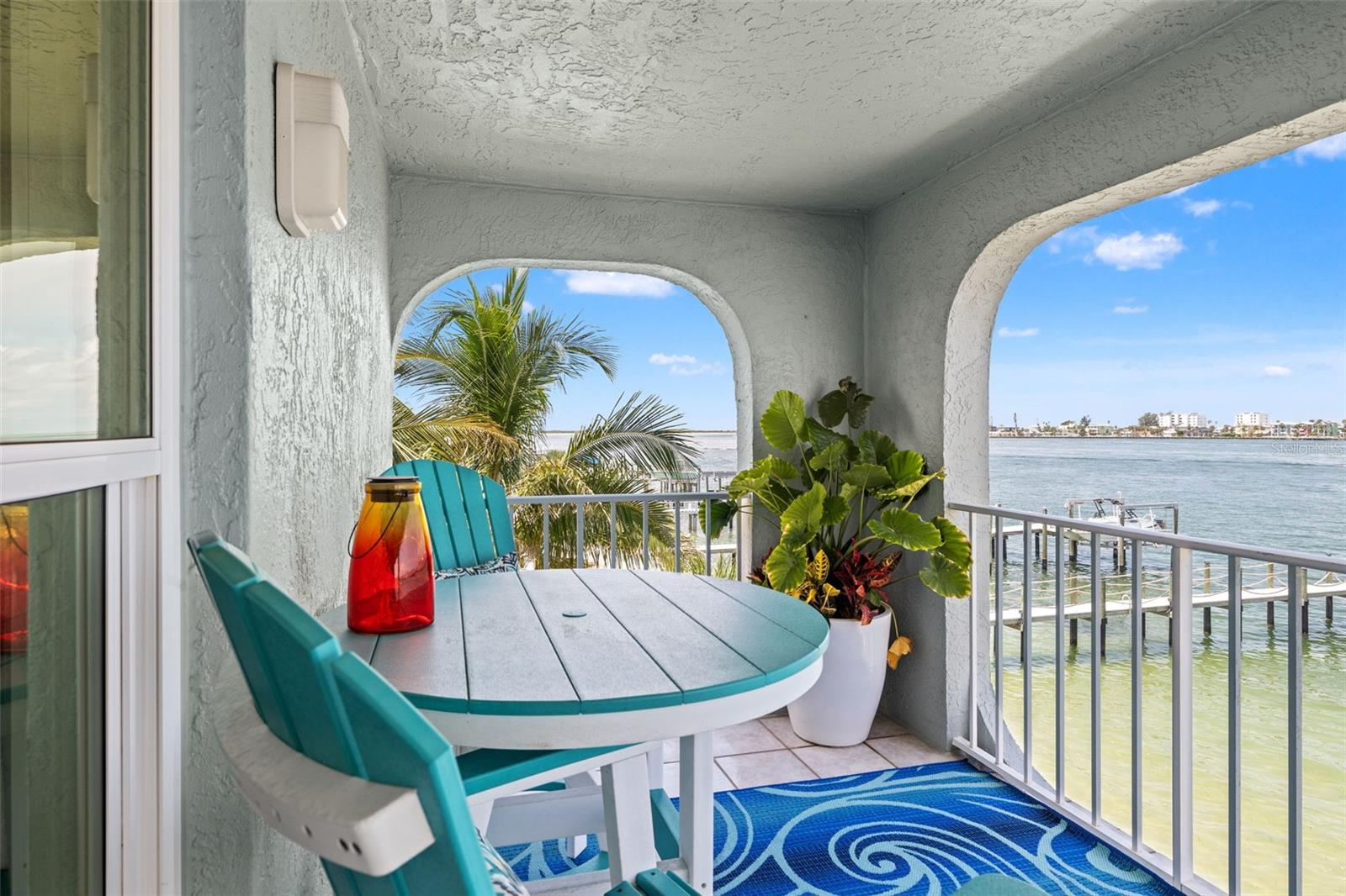 FLAMINGO BAY CLUB CO - Residential