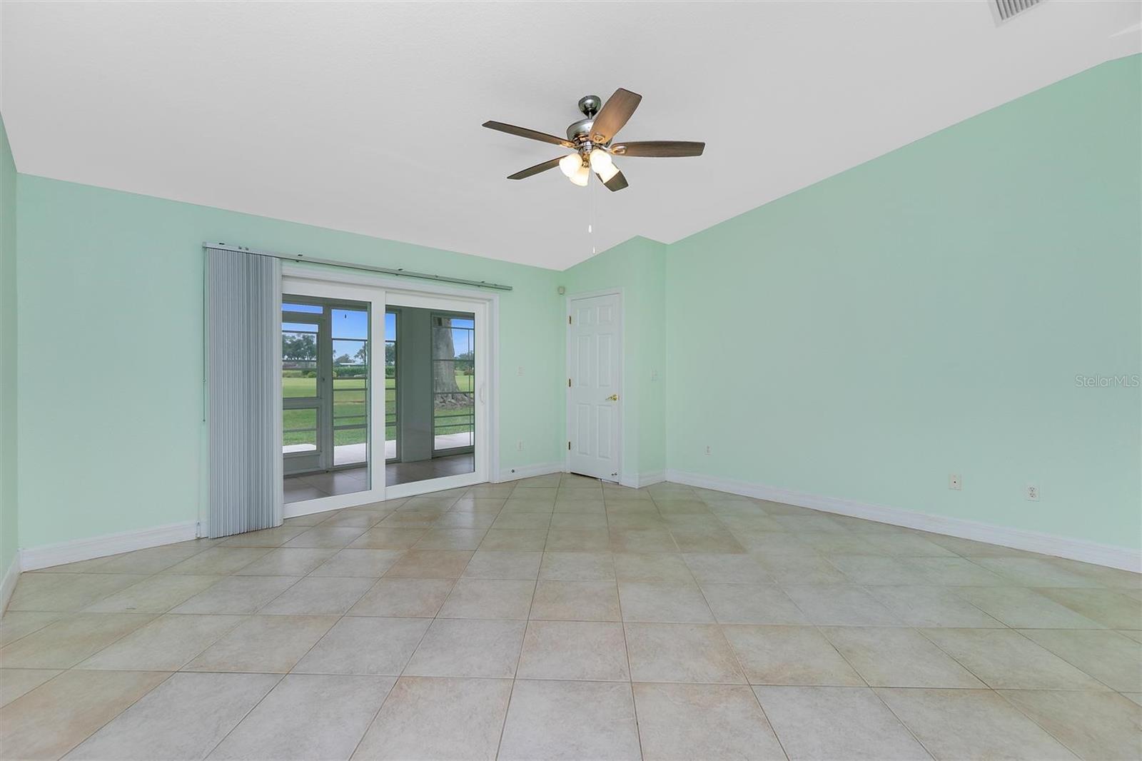 KINGS XING - Residential