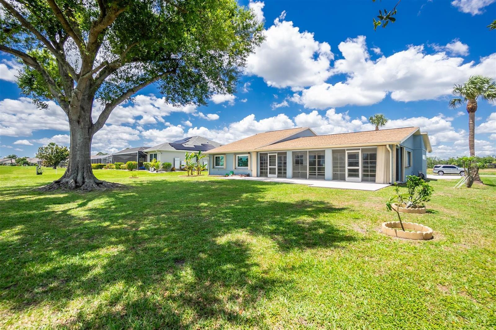 KINGS XING - Residential