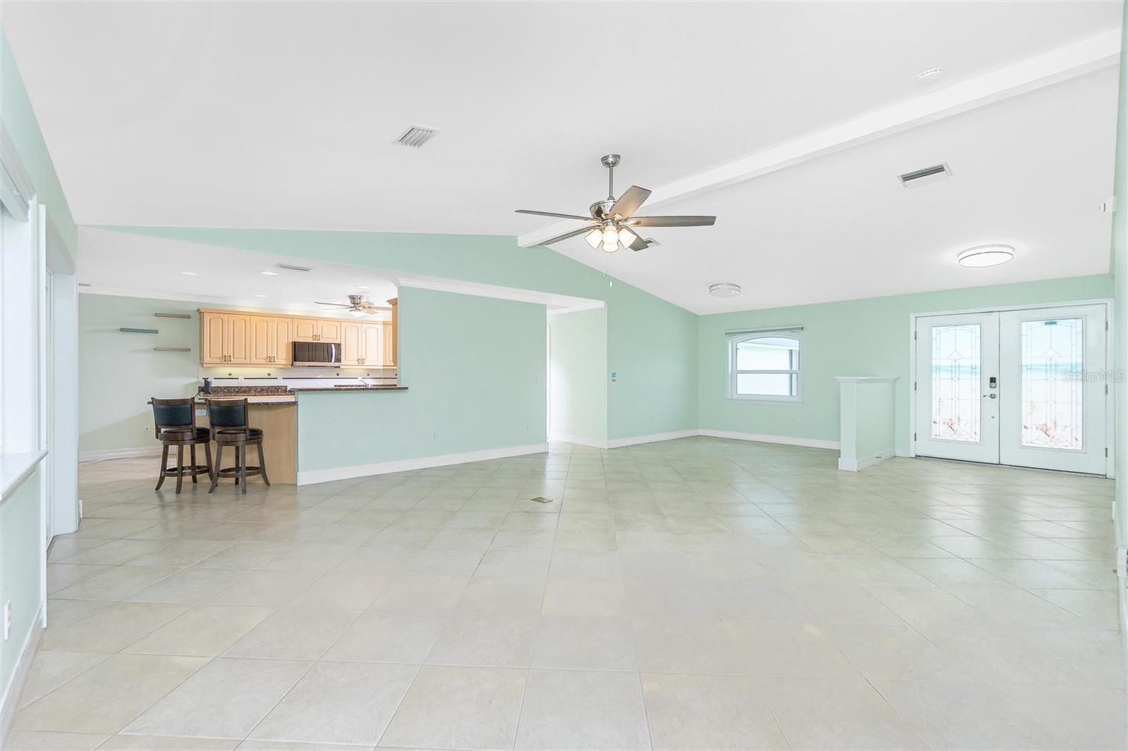 KINGS XING - Residential