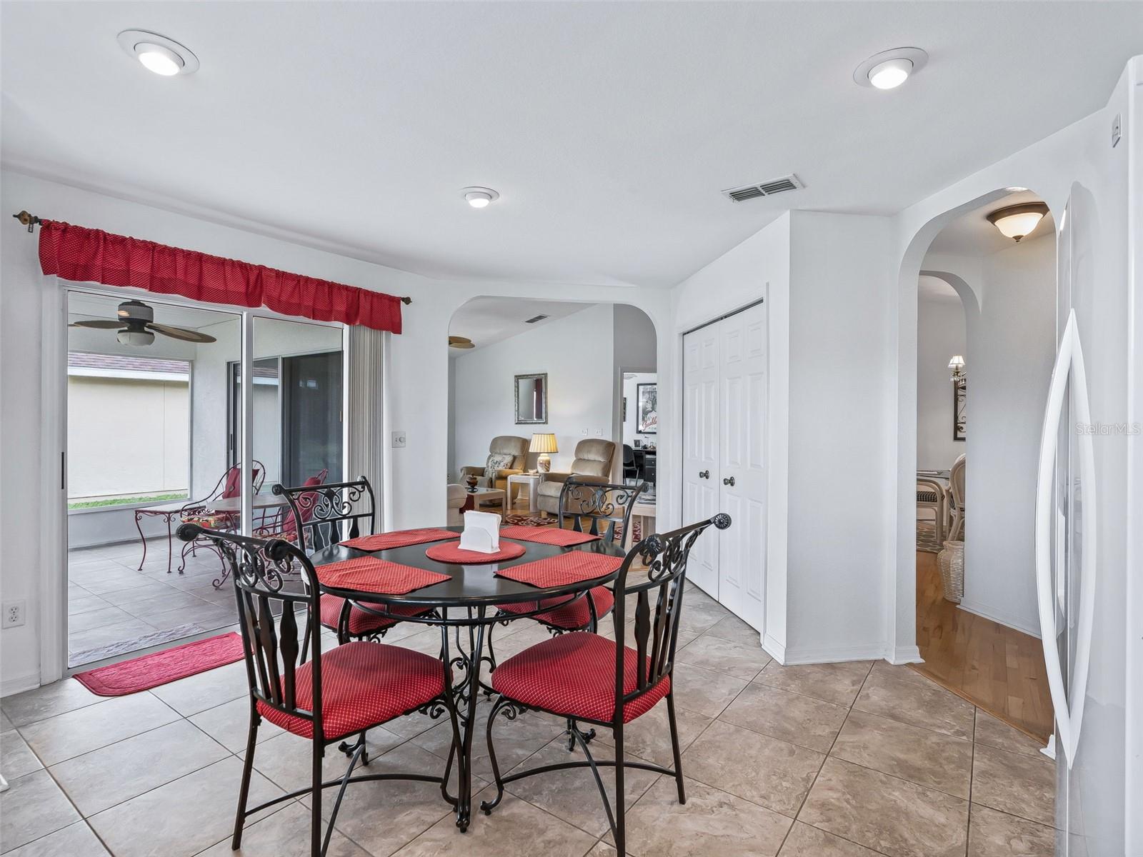 STONECREST - Residential