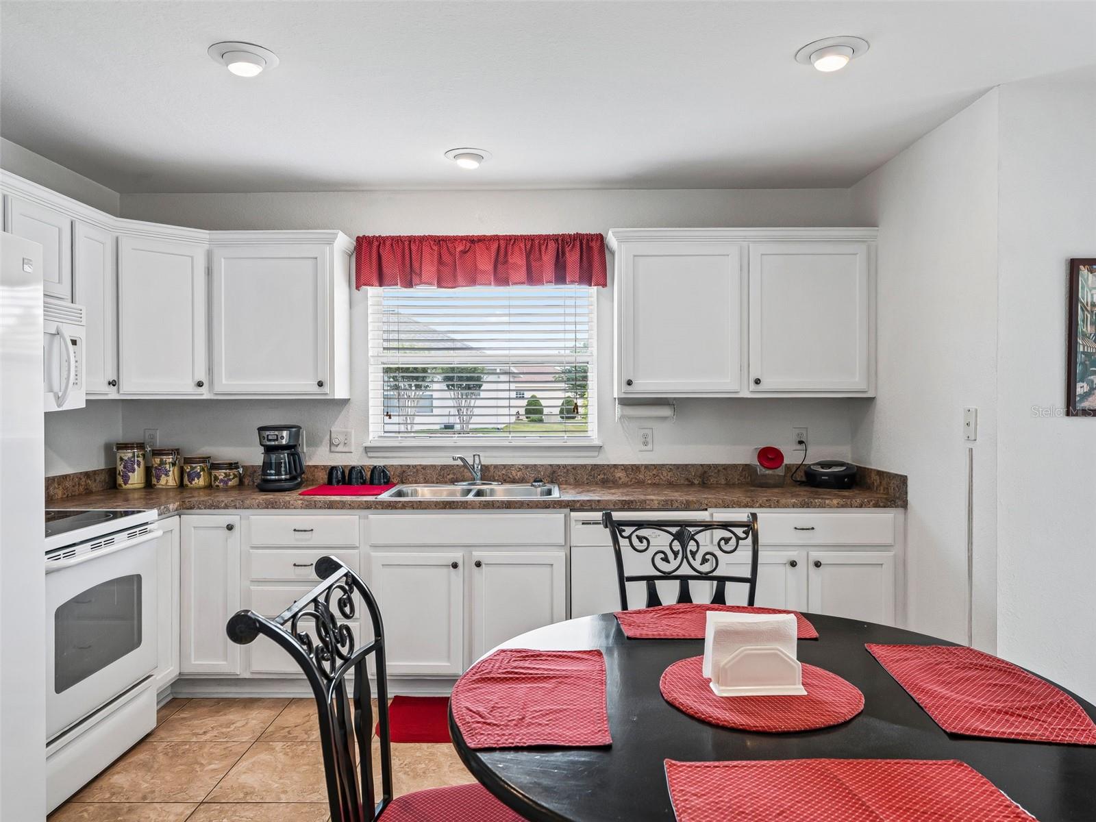 STONECREST - Residential