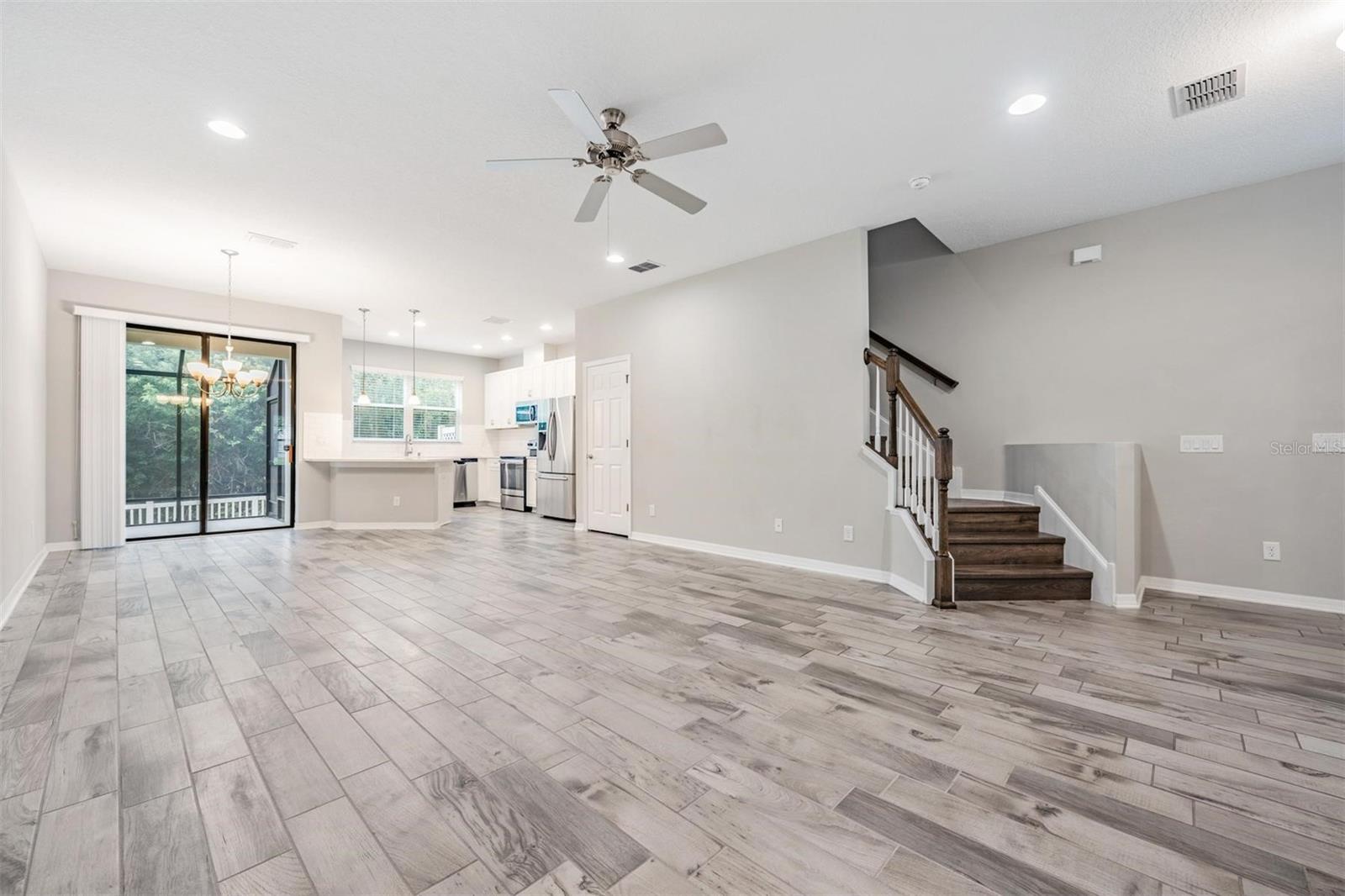 WEST LAKE TWNHMS PH 2 - Residential