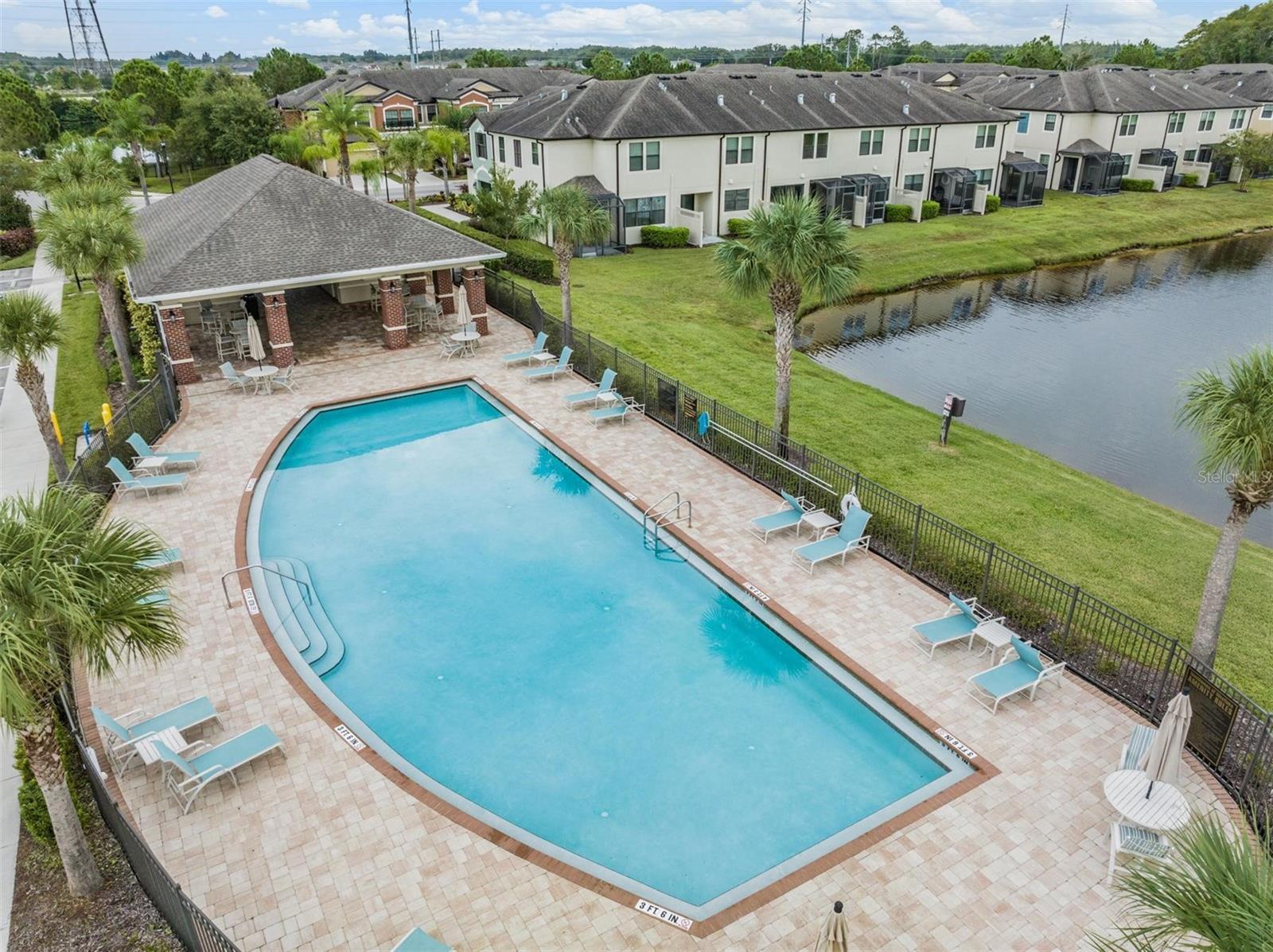 WEST LAKE TWNHMS PH 2 - Residential
