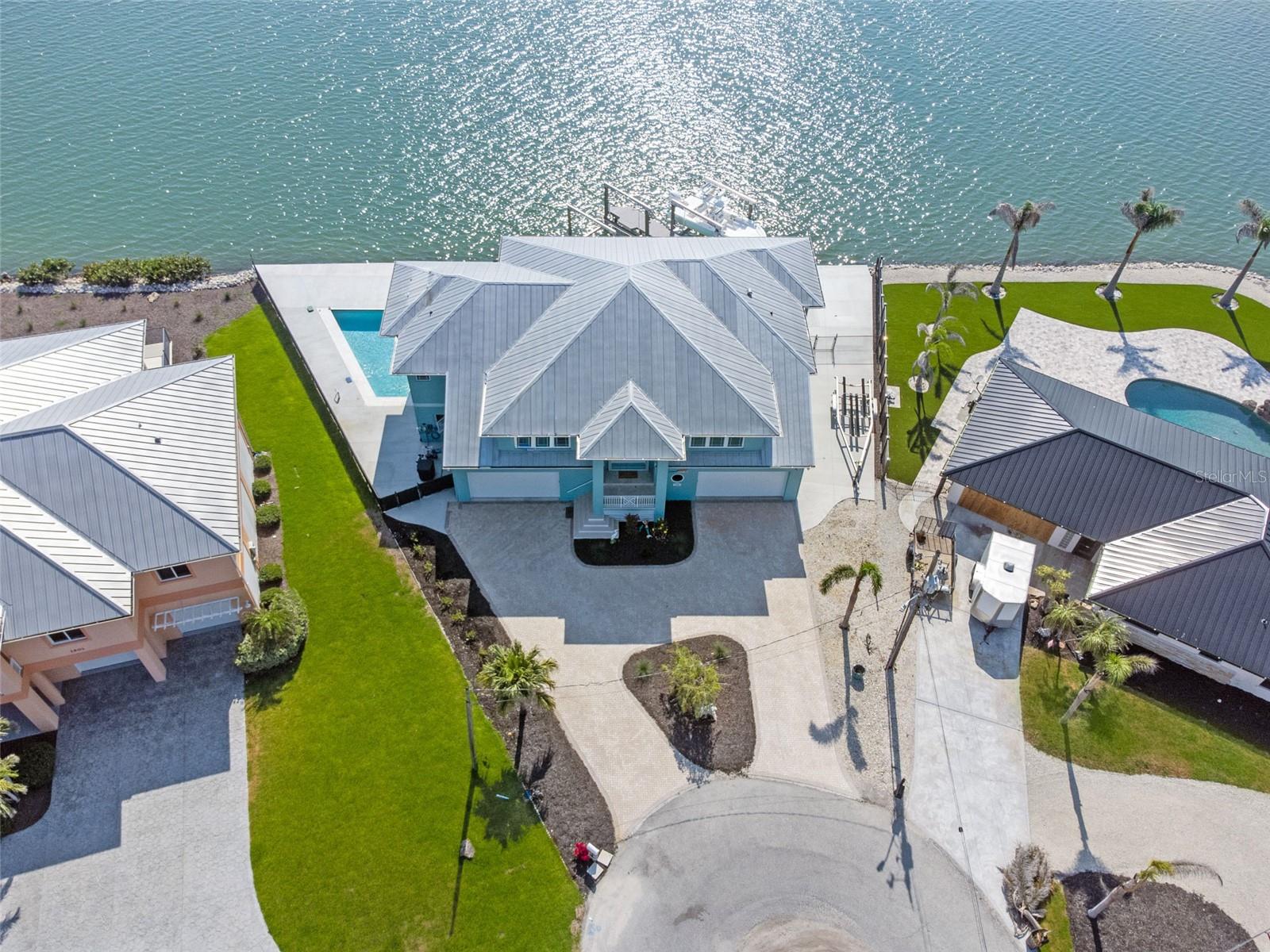 GROVE CITY SHORES - Residential