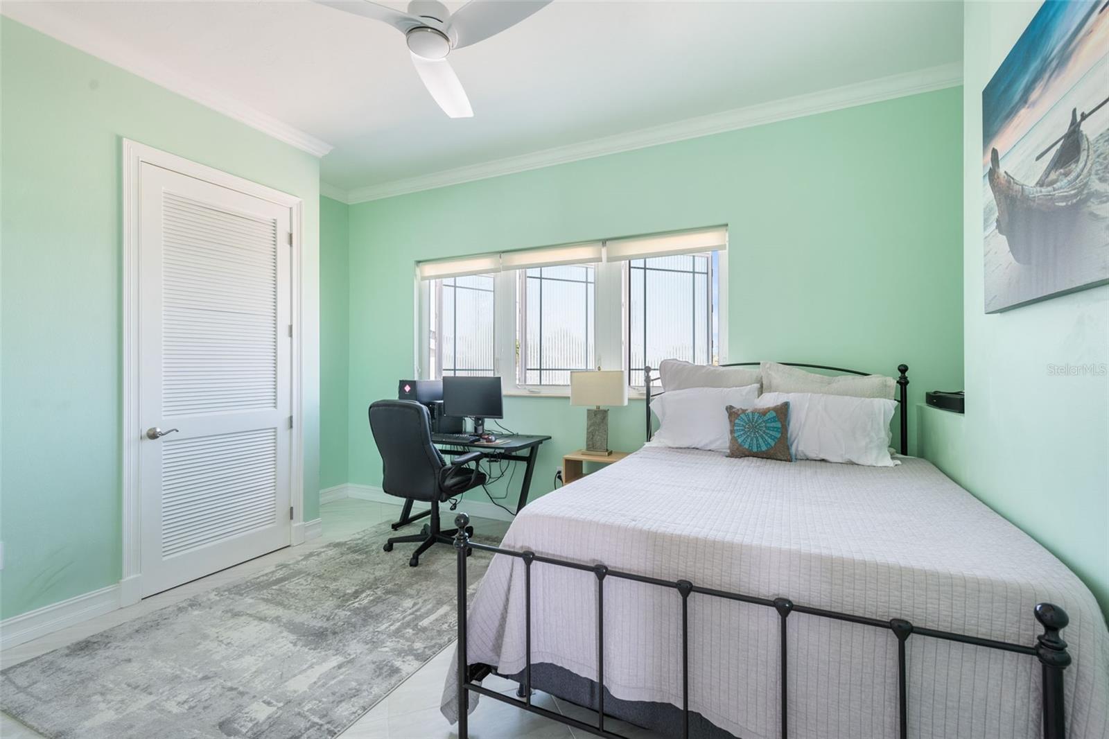 GROVE CITY SHORES - Residential