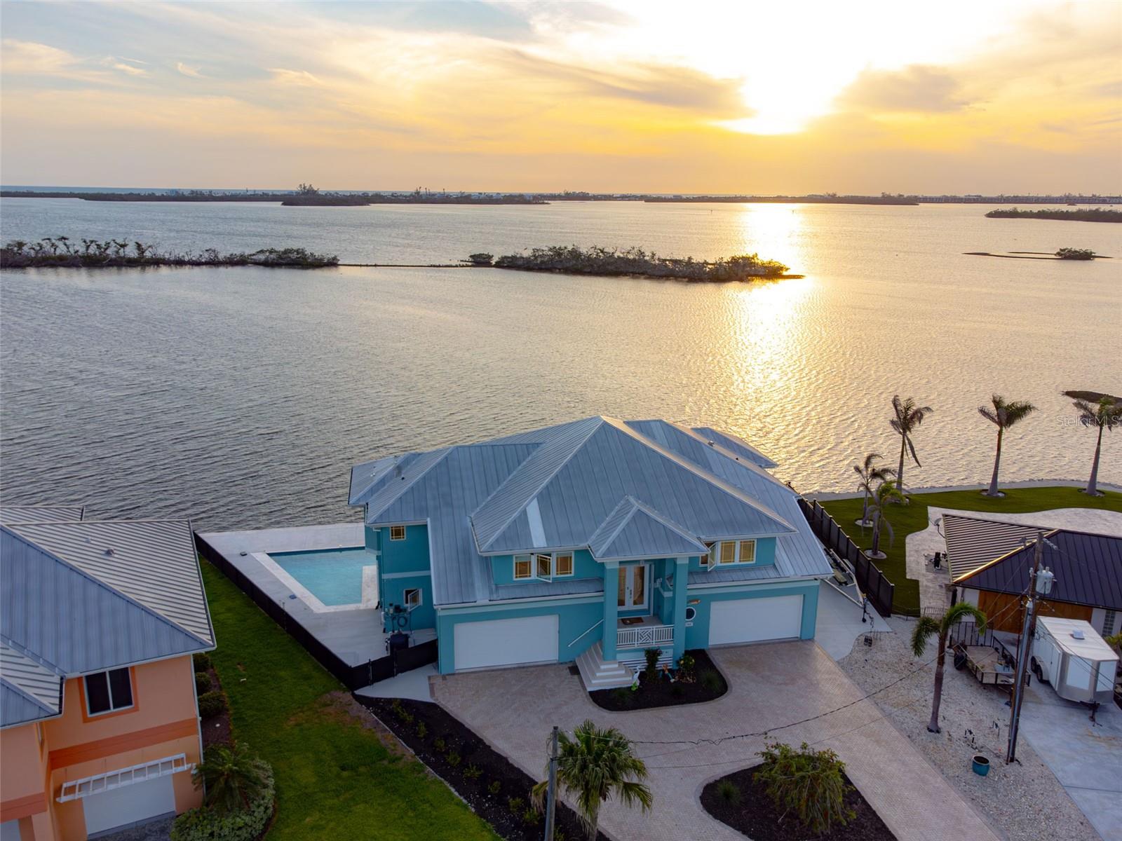GROVE CITY SHORES - Residential