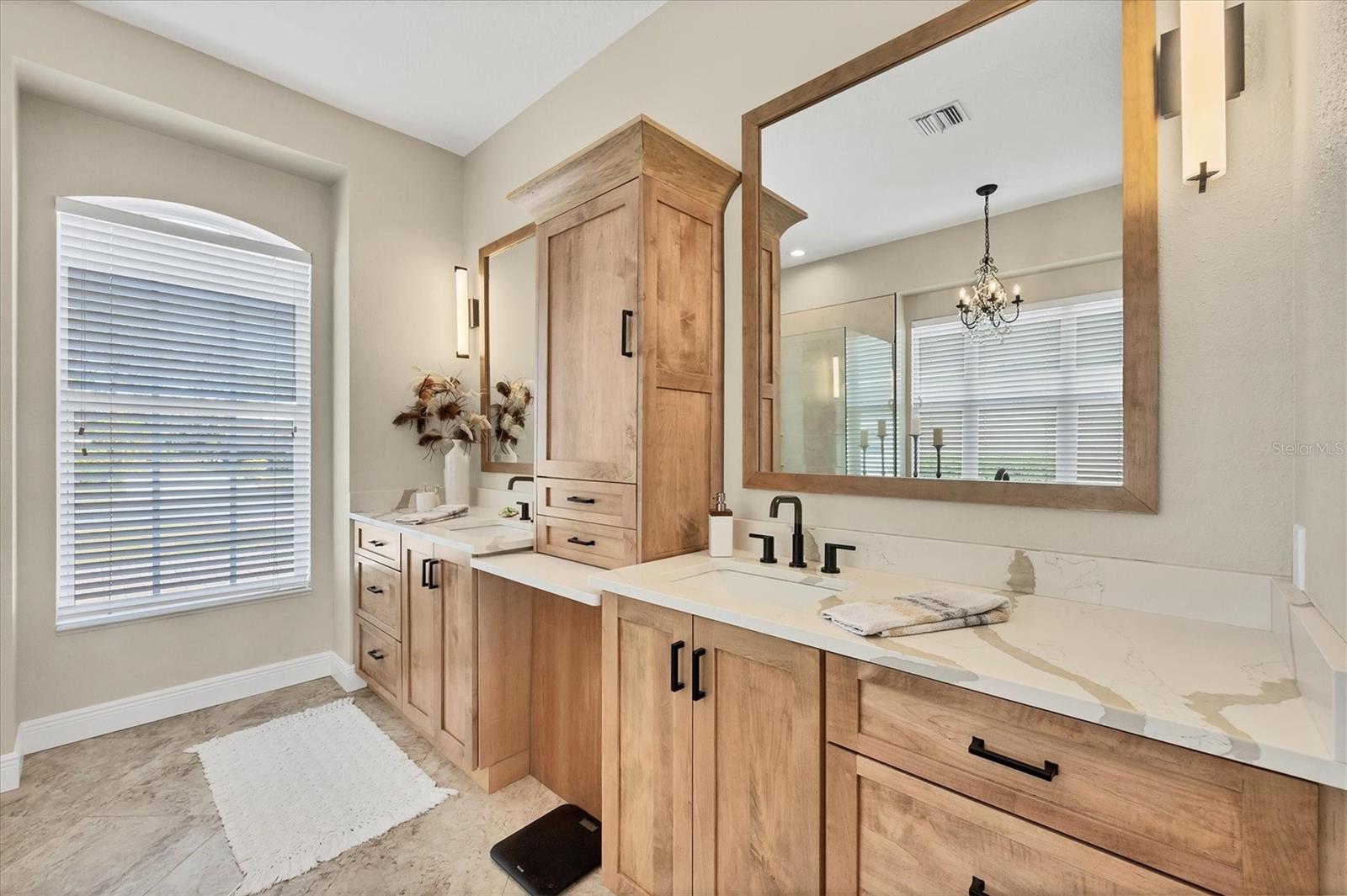 CALUSA LAKES - Residential