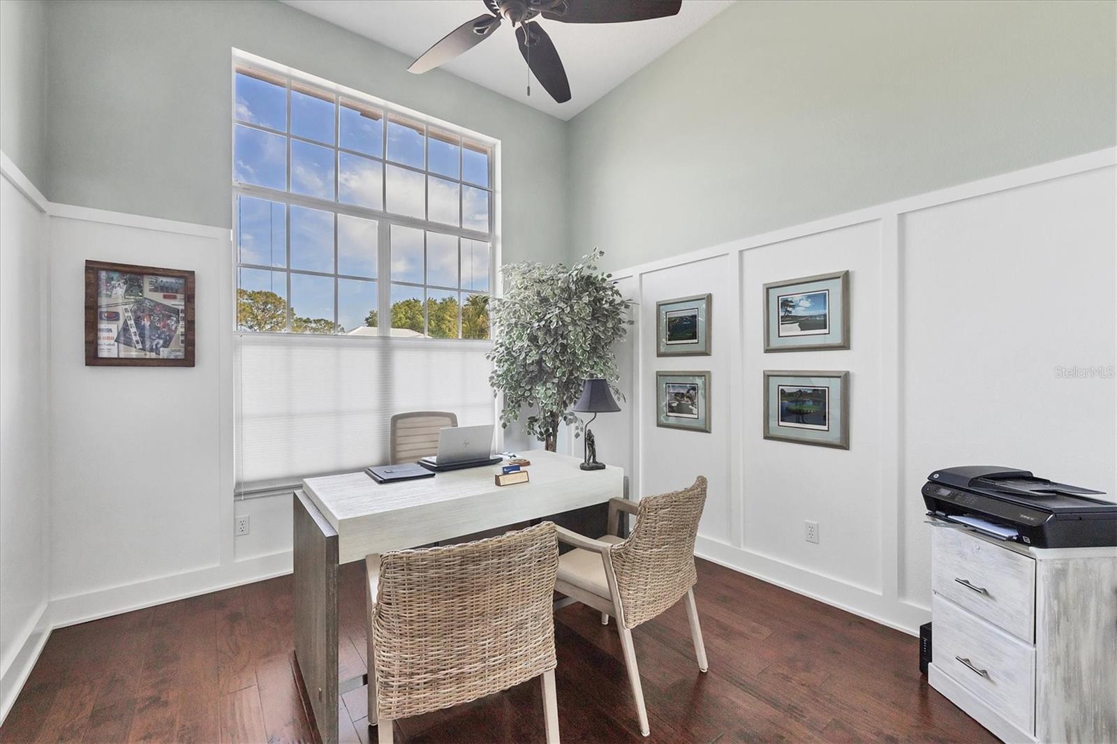 CALUSA LAKES - Residential