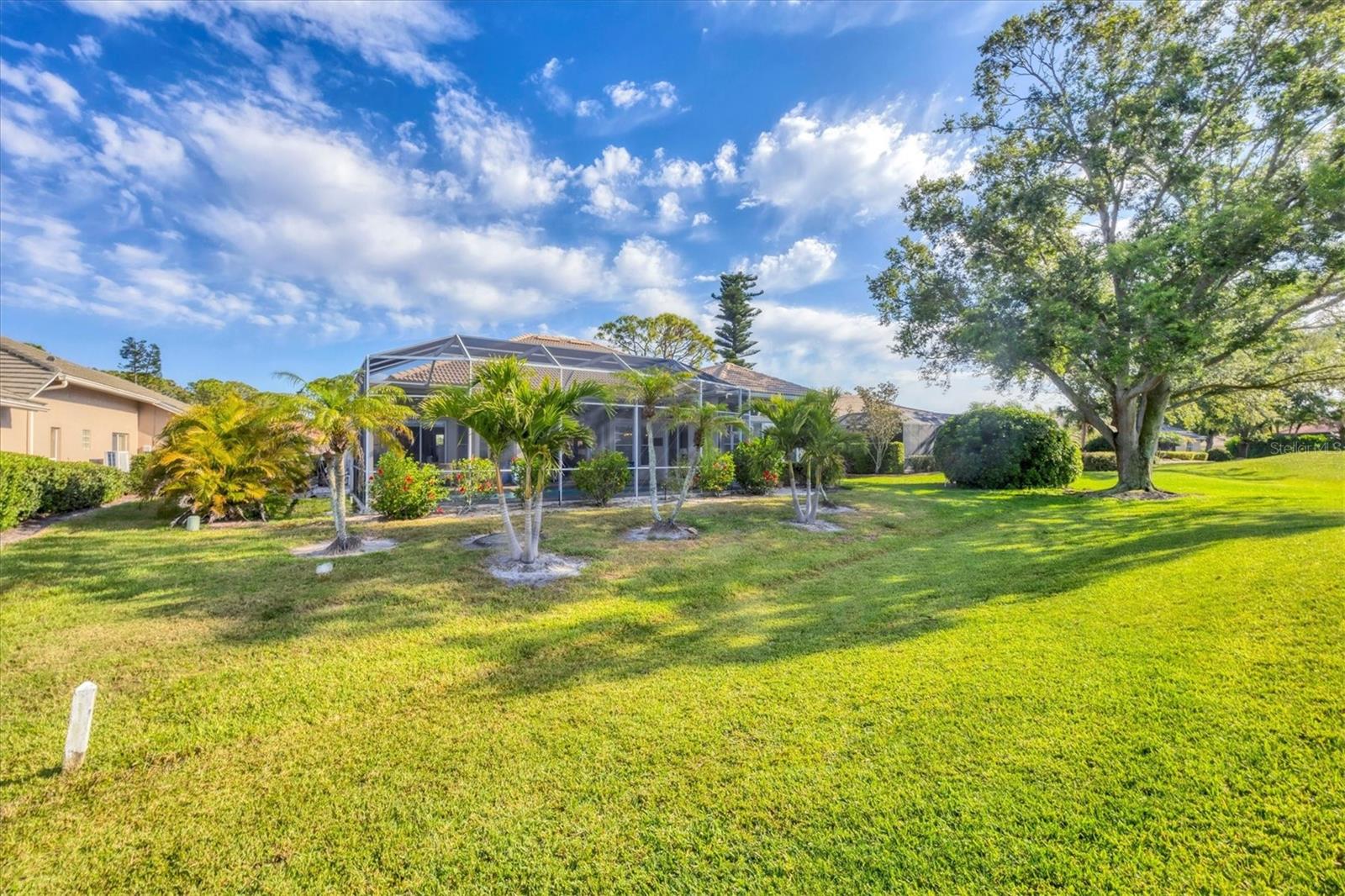CALUSA LAKES - Residential