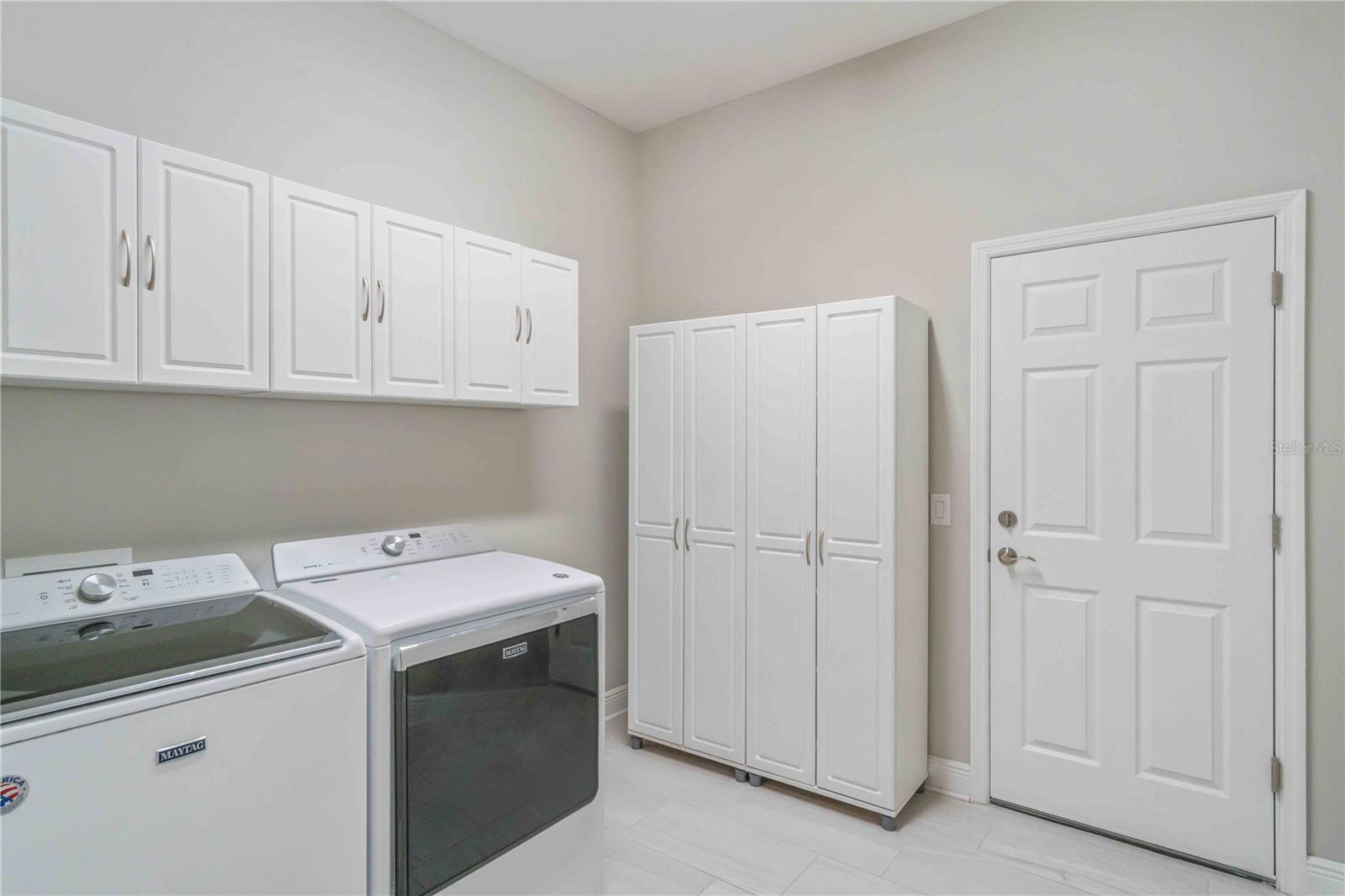 OASIS/WEST VLGS PH 1 - Residential