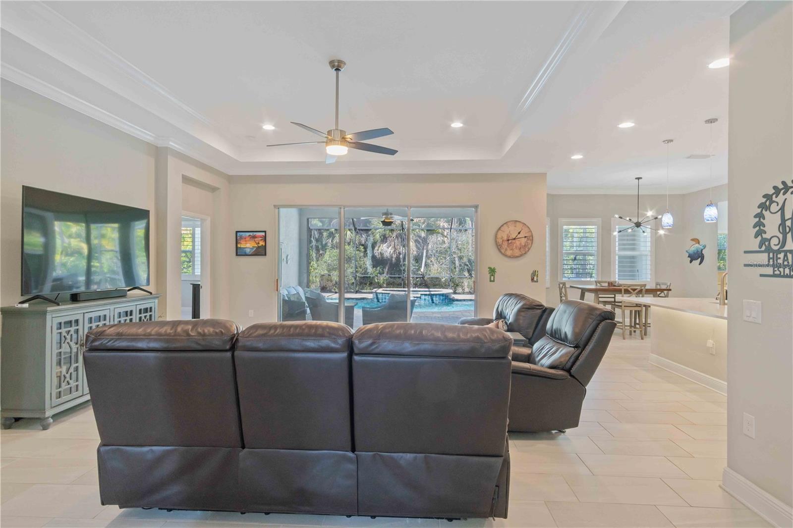 OASIS/WEST VLGS PH 1 - Residential