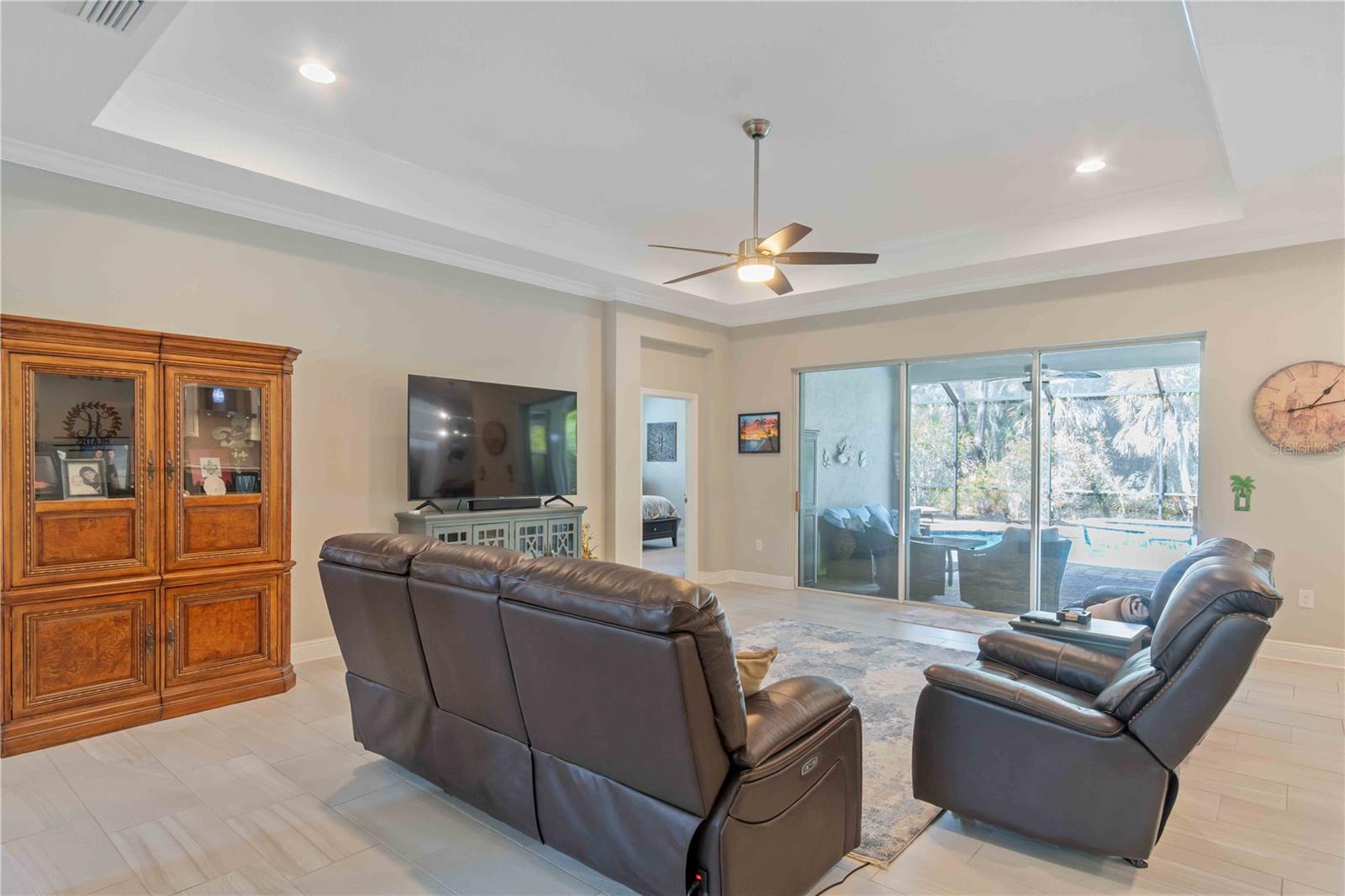 OASIS/WEST VLGS PH 1 - Residential