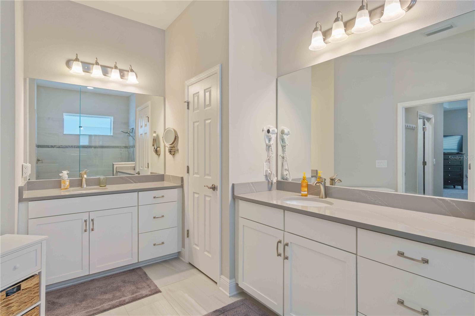 OASIS/WEST VLGS PH 1 - Residential