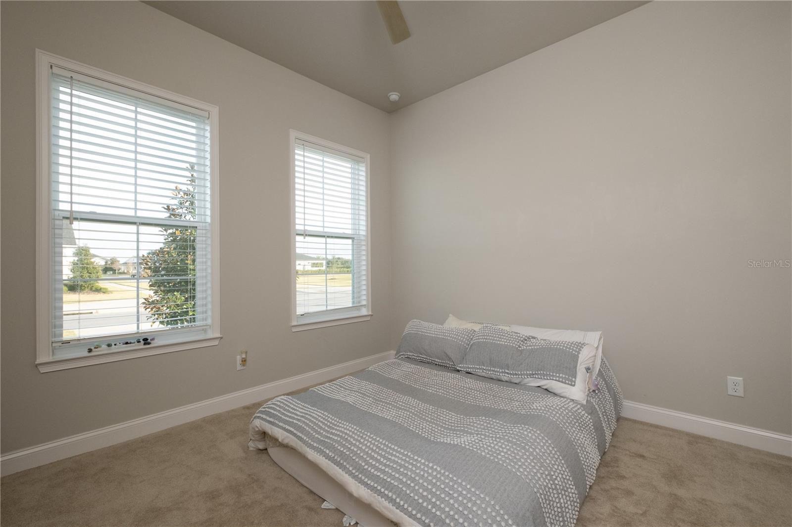 OAKMONT PH 4 PB 36 PG 83 - Residential