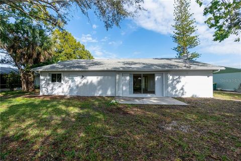 A home in PORT CHARLOTTE