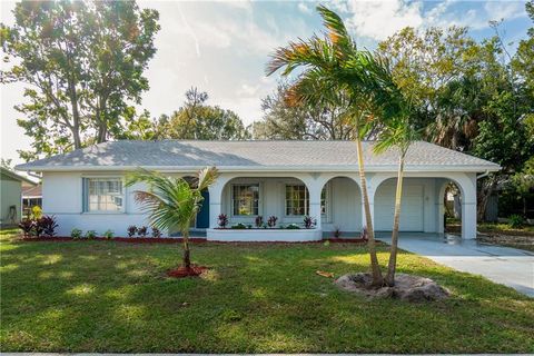 A home in PORT CHARLOTTE