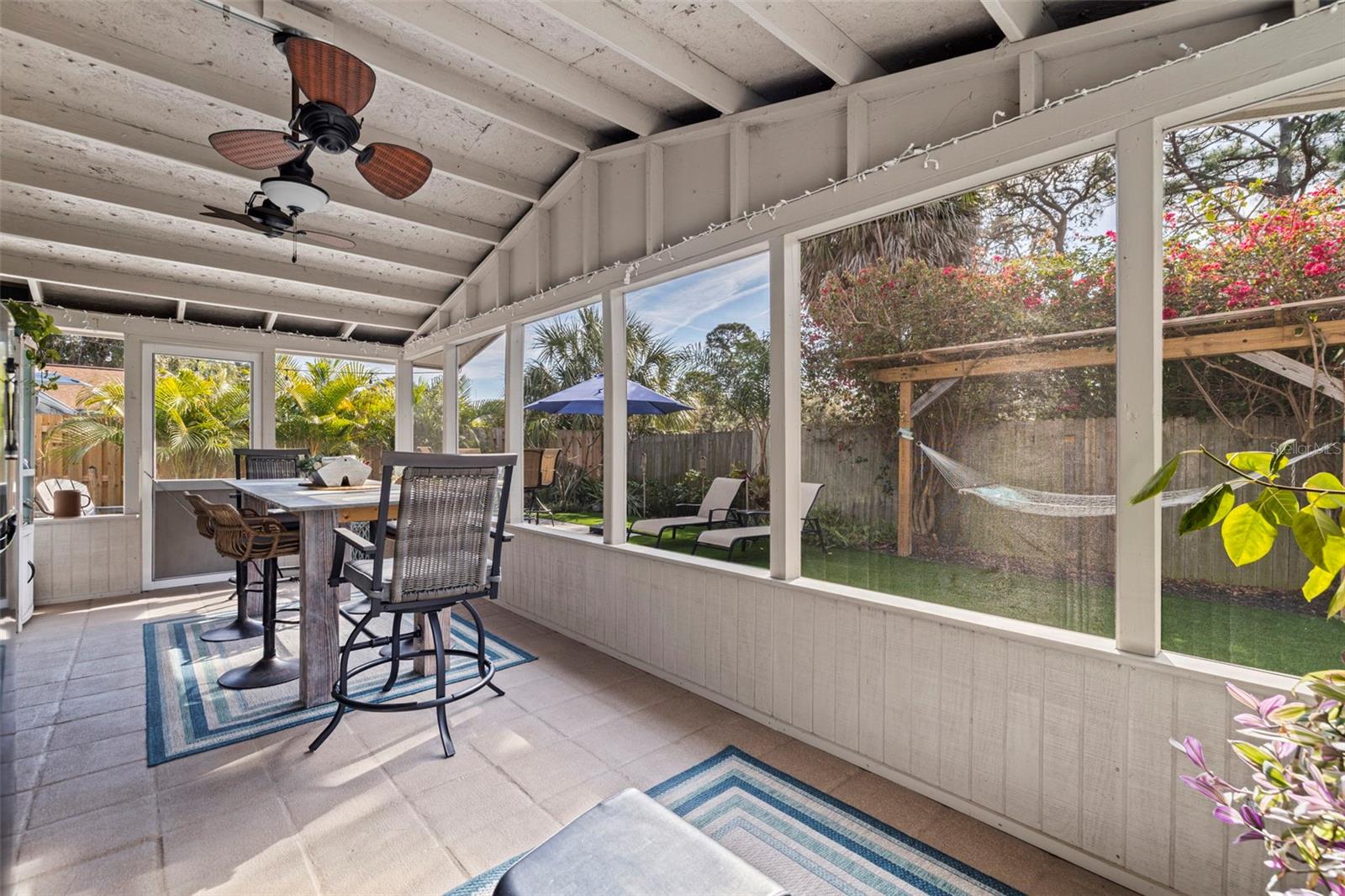 ARLINGTON PARK - Residential