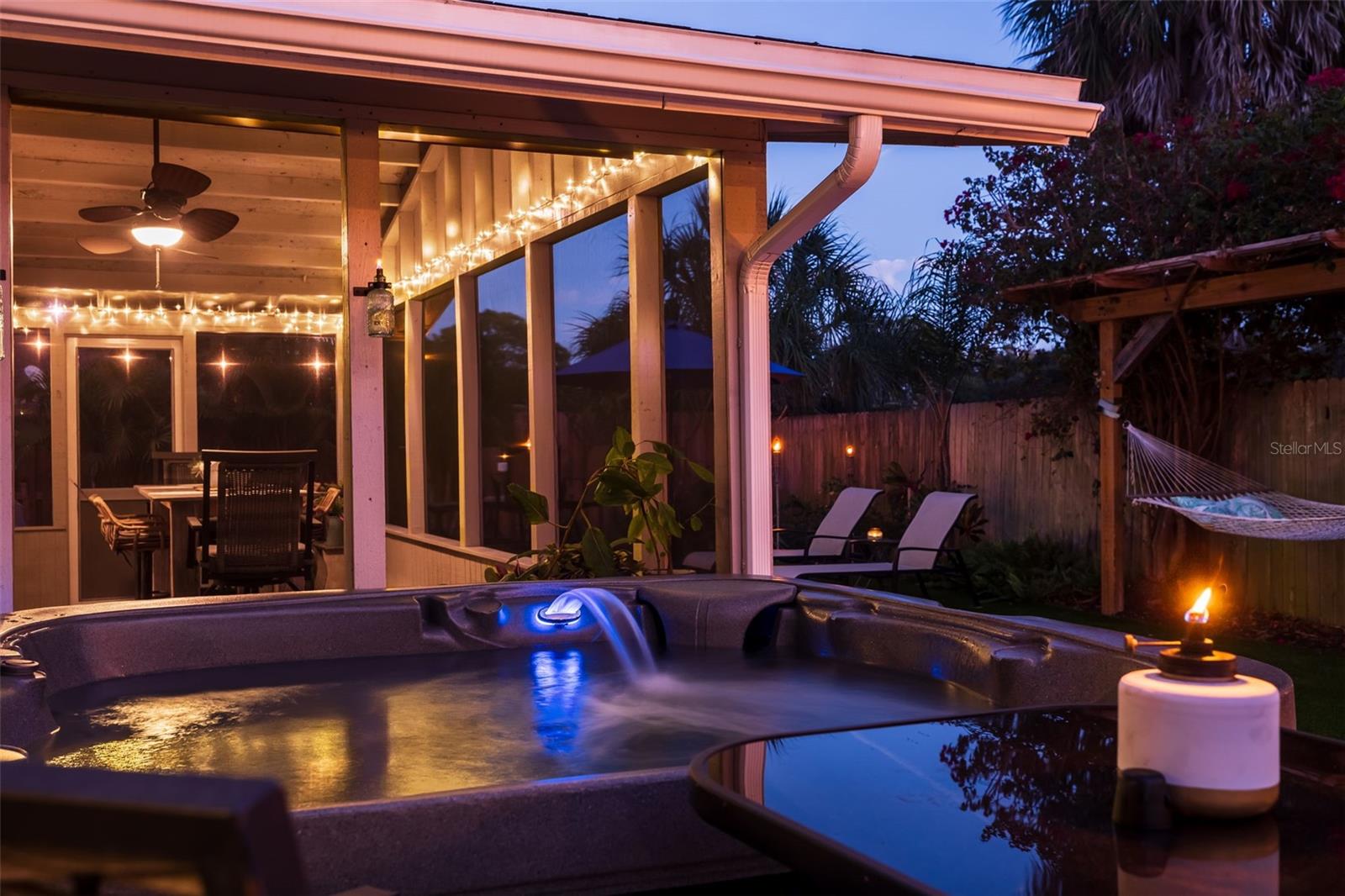 ARLINGTON PARK - Residential