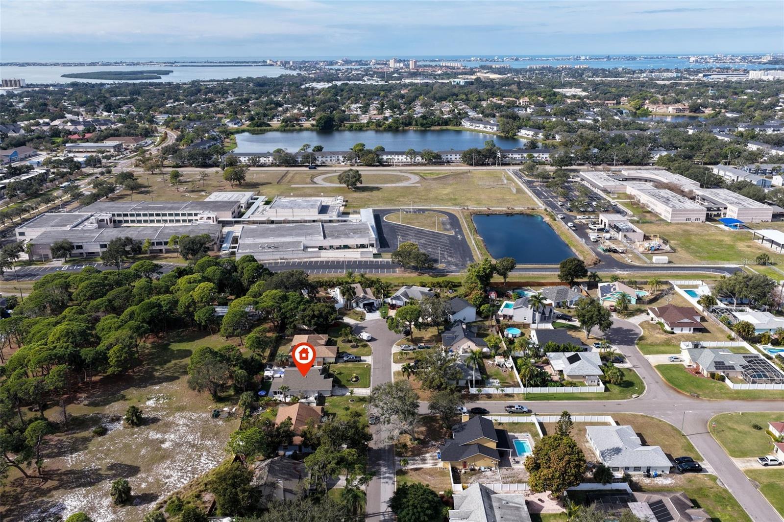 ARLINGTON PARK - Residential