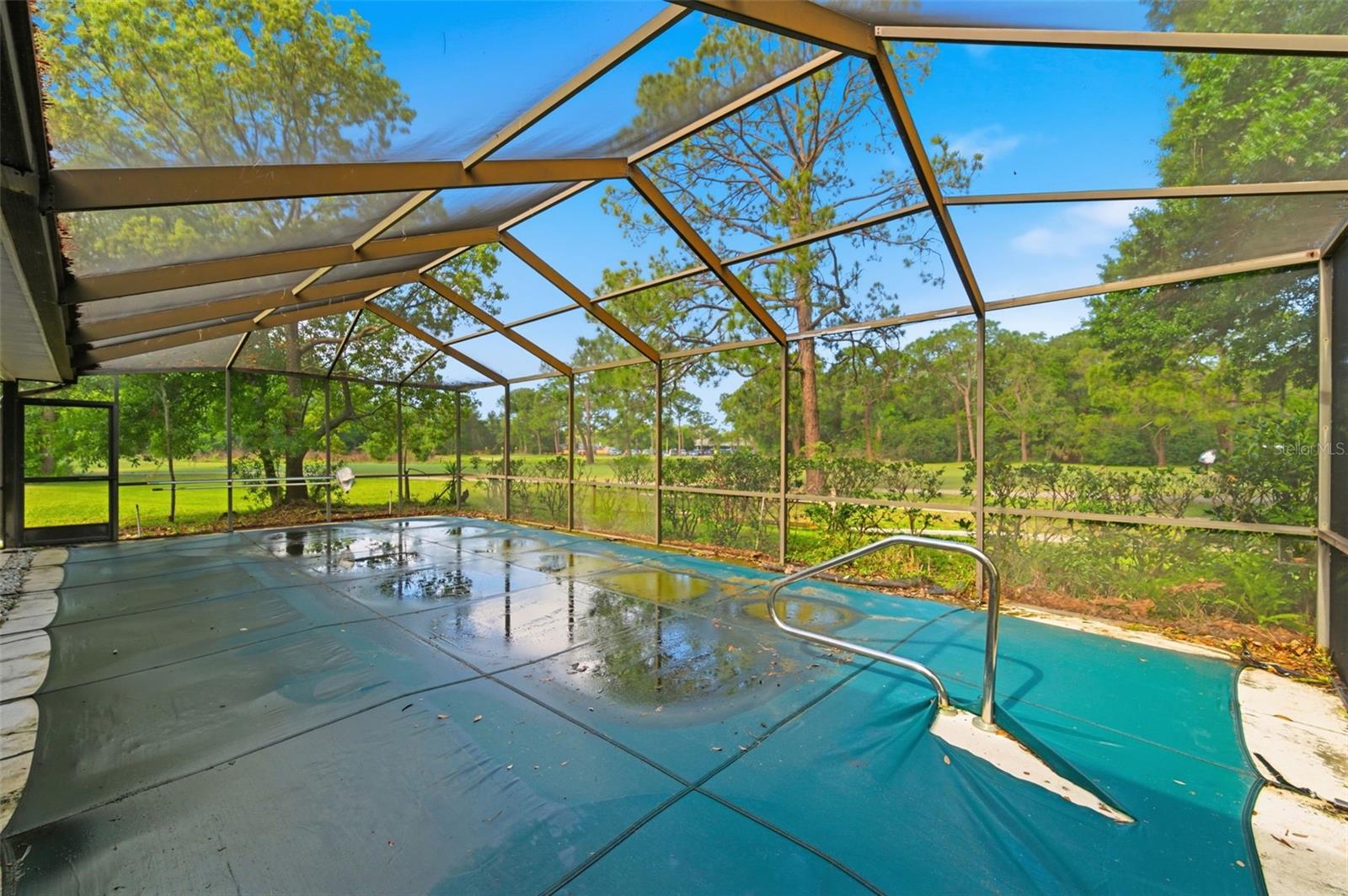 FAIRWAY FOREST - Residential