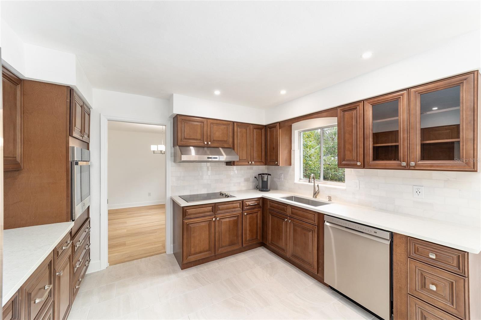 SUBURBAN HEIGHTS - Residential