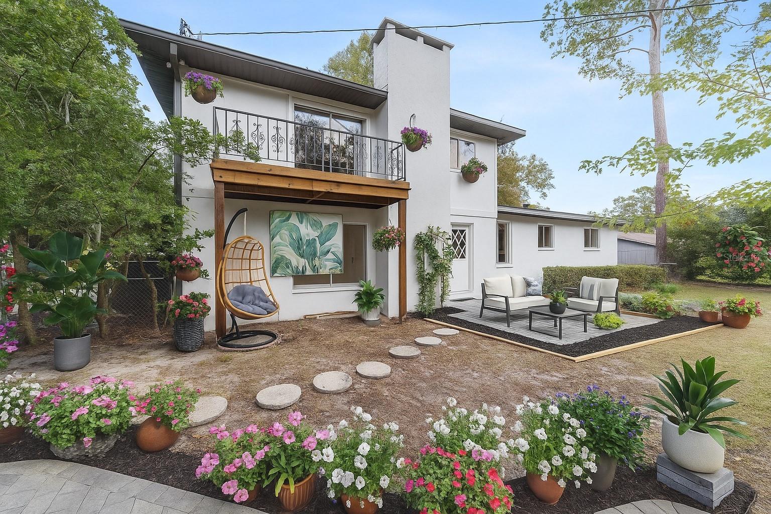 SUBURBAN HEIGHTS - Residential