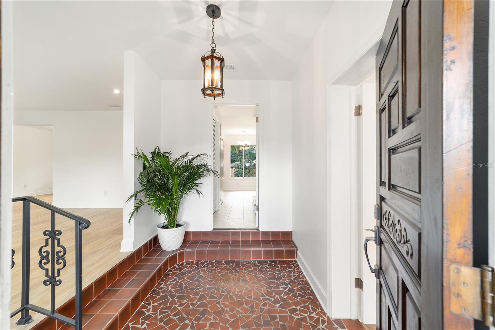 SUBURBAN HEIGHTS - Residential