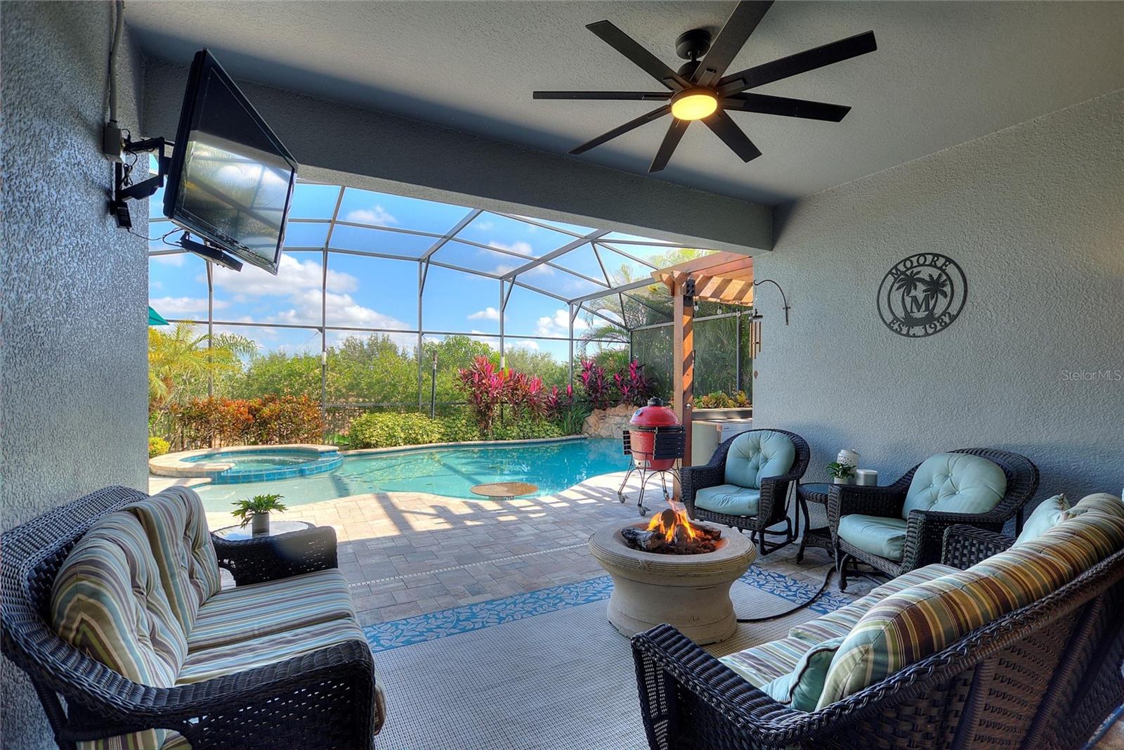 Casas a venda 1 - Jen Dantas 1389 DOLPHIN HEAD STREET