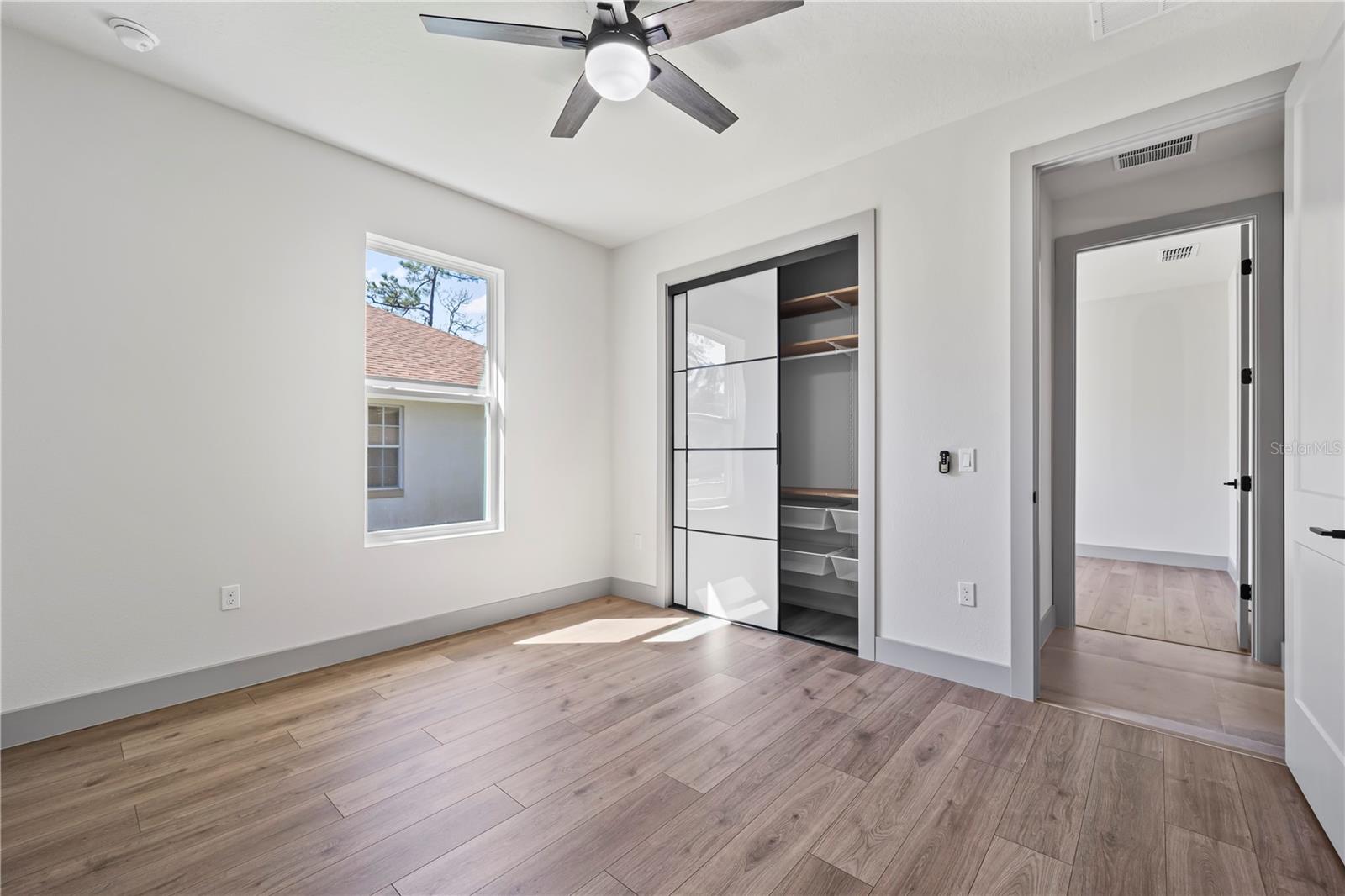 PALM COAST/EASTHAMPTON SEC 34 - Residential Lease