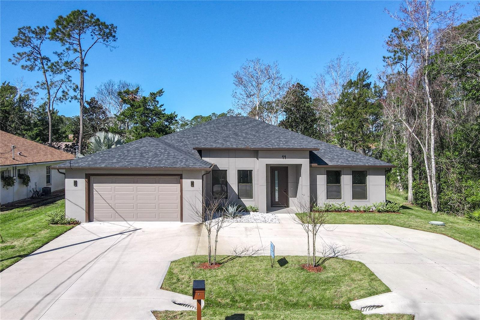 PALM COAST/EASTHAMPTON SEC 34 - Residential Lease