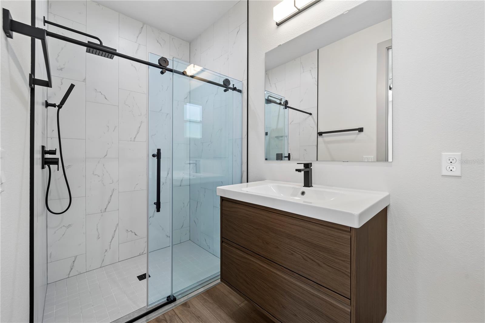 PALM COAST/EASTHAMPTON SEC 34 - Residential Lease