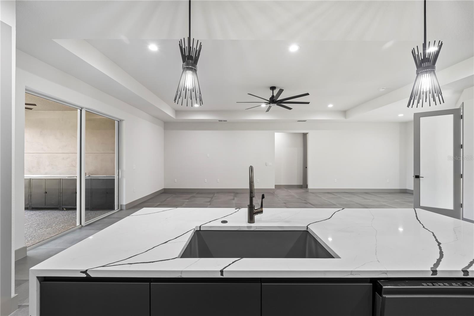 PALM COAST/EASTHAMPTON SEC 34 - Residential Lease