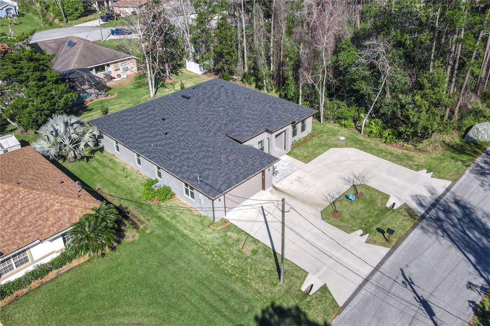 PALM COAST/EASTHAMPTON SEC 34 - Residential Lease