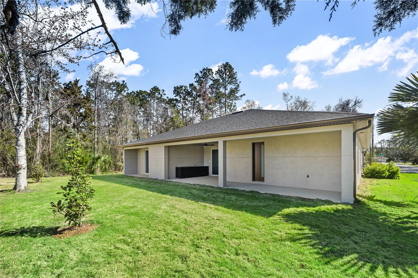 PALM COAST/EASTHAMPTON SEC 34 - Residential Lease