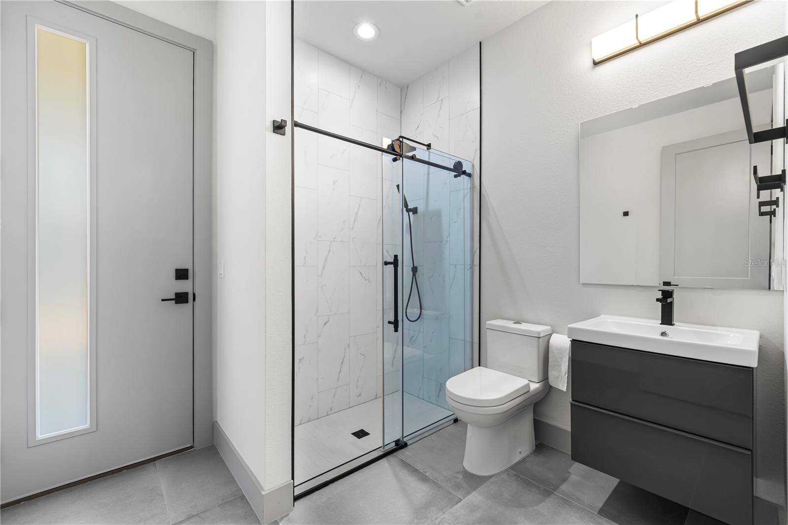 PALM COAST/EASTHAMPTON SEC 34 - Residential Lease