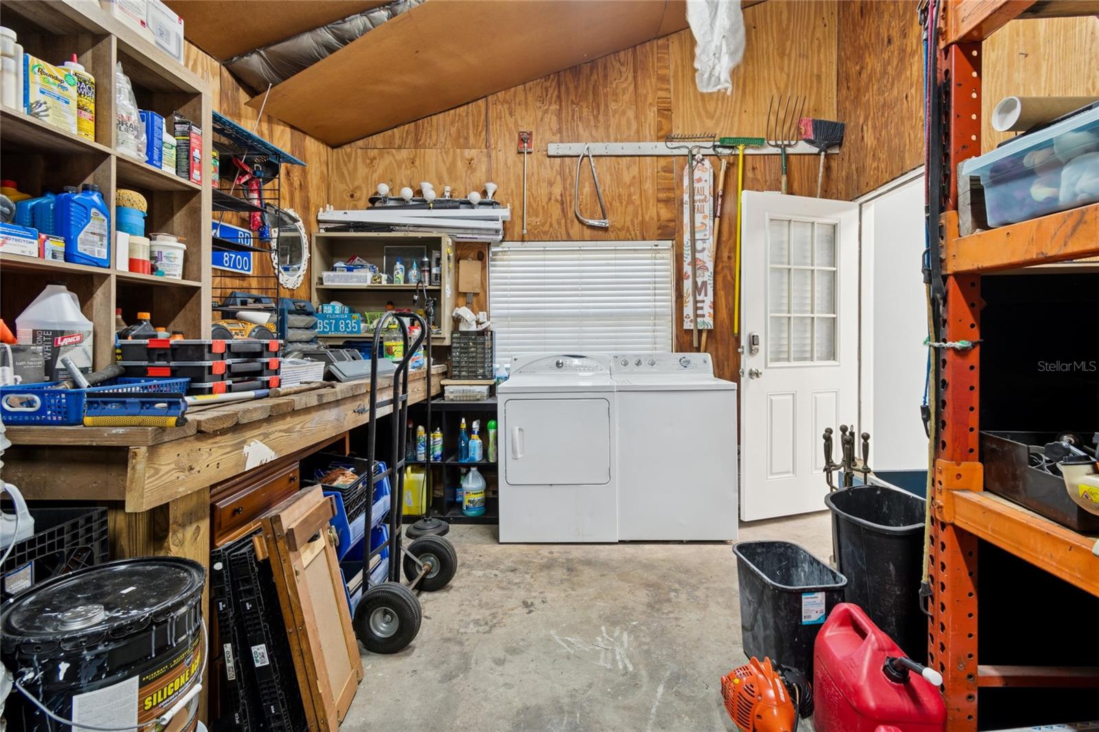 HAMPTON OAKS - Residential