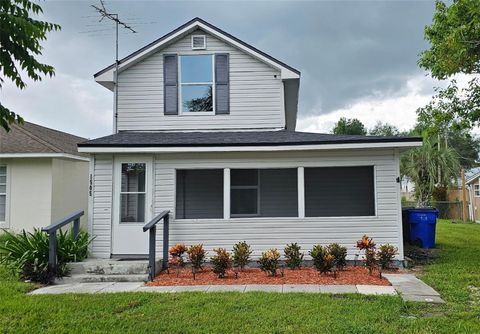 A home in SAINT CLOUD