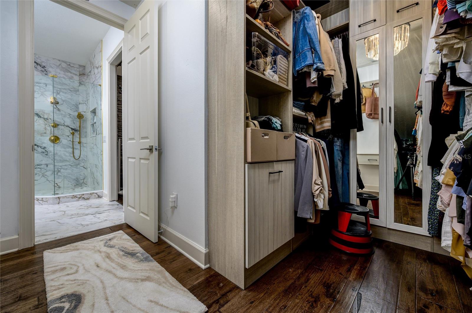 EMERALD COVE - Residential