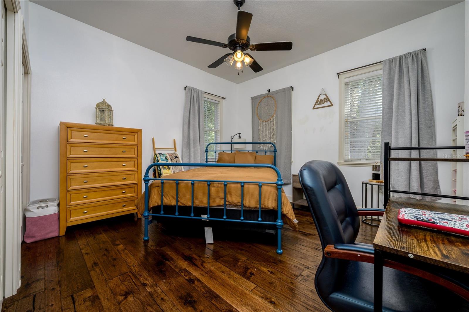 EMERALD COVE - Residential