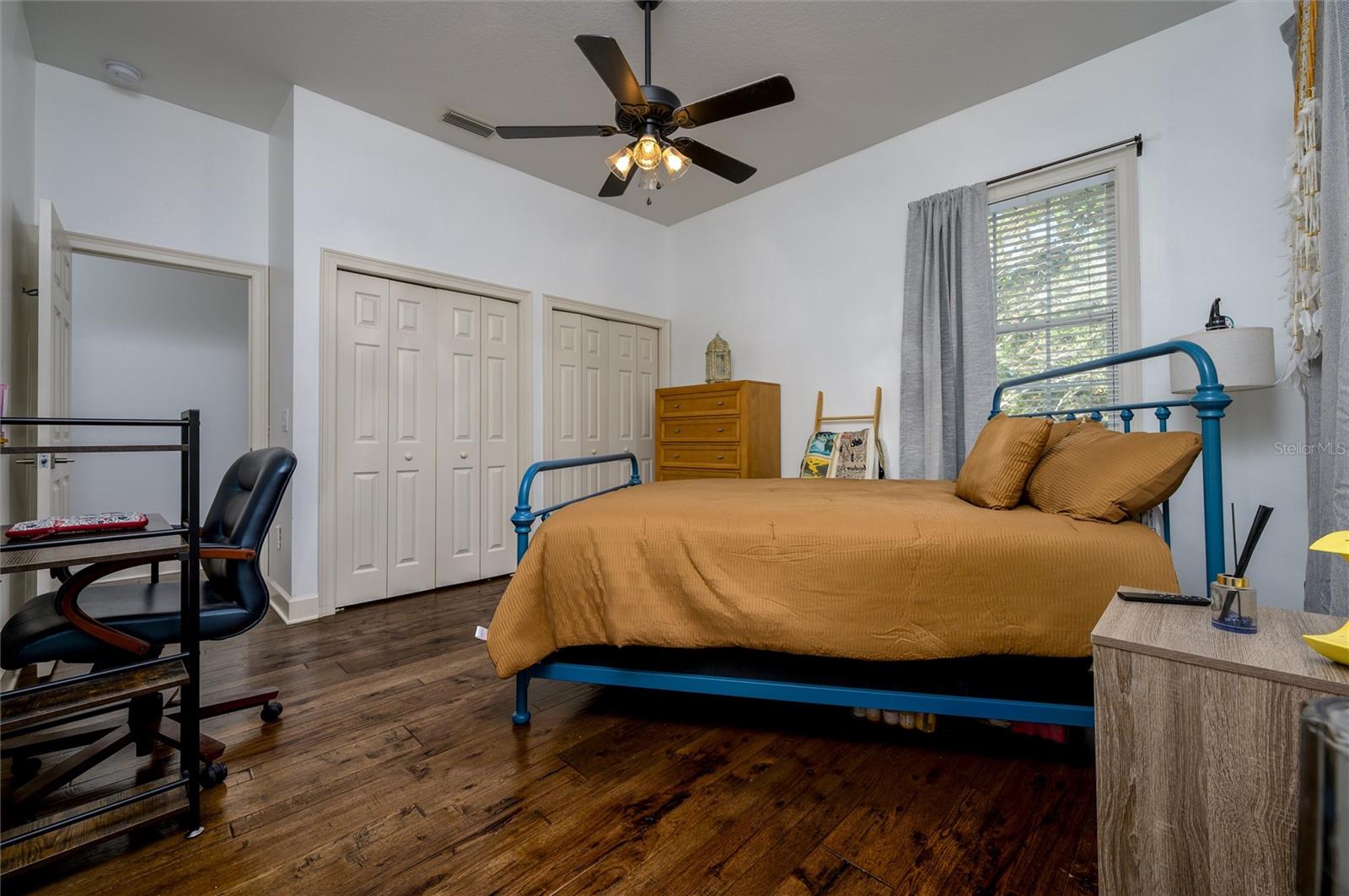 EMERALD COVE - Residential